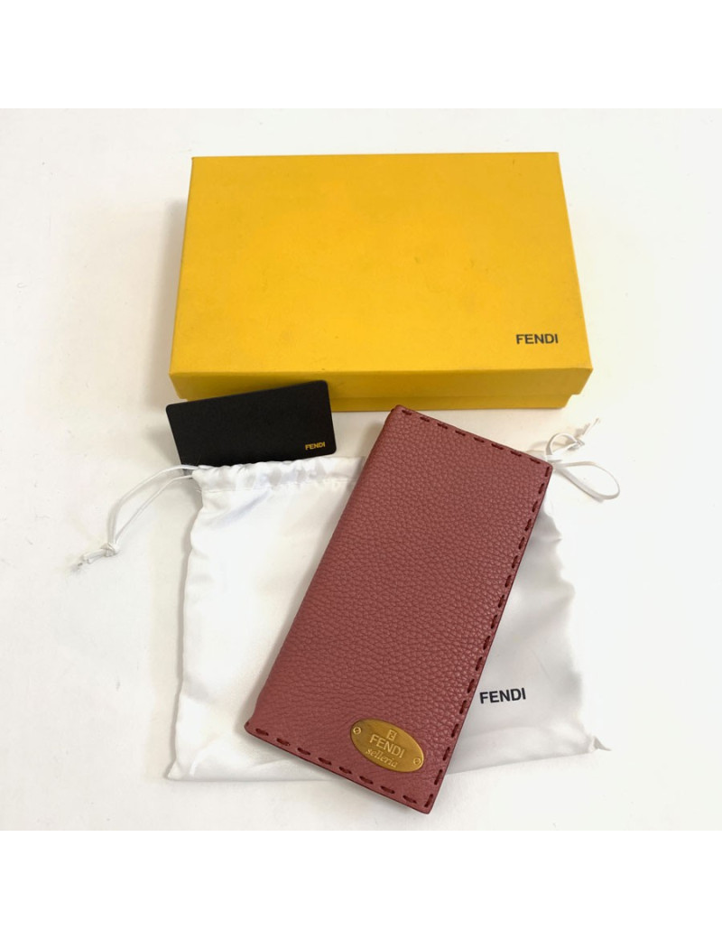Carnet cuir FENDI rose