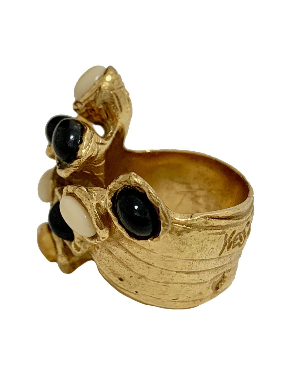 Bague beige et noir YSL SAINT LAURENT par Stefano Pilati