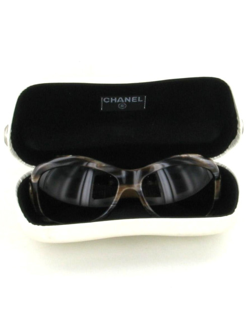 Lunettes de soleil CHANEL 
