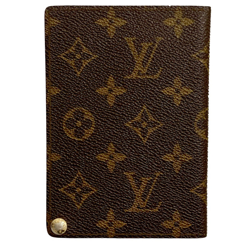 Porte-passeport LOUIS VUITTON pour des voyages en toute tranquillité!