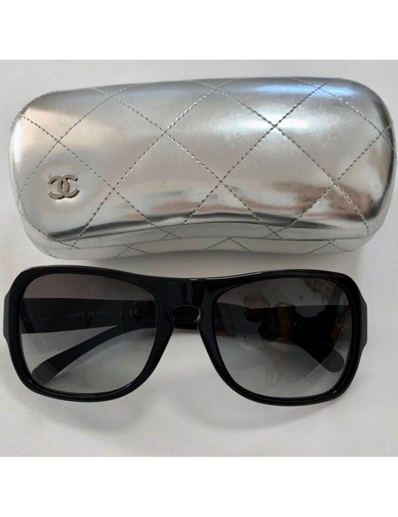 Lunettes de soleil CHANEL