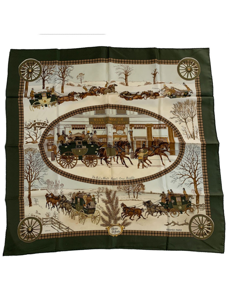 Carré vert HERMES L'hiver en Poste