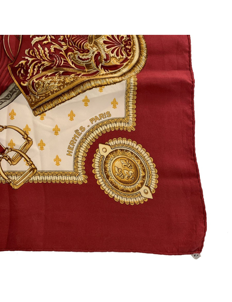 Carré HERMES 90 x 90 soie 100 % "Selles a housse"