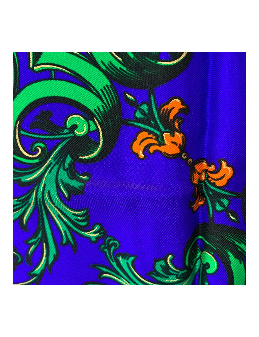 Carré soie GIANNI VERSACE