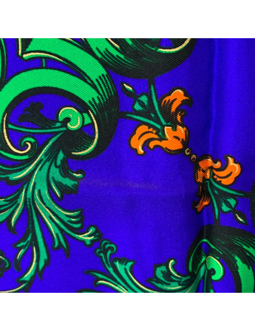 Carré soie GIANNI VERSACE