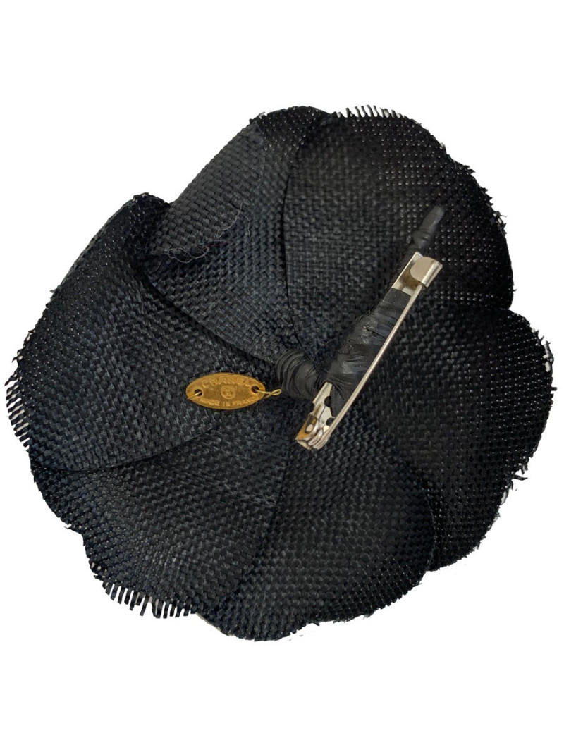 Broche CHANEL lin noir