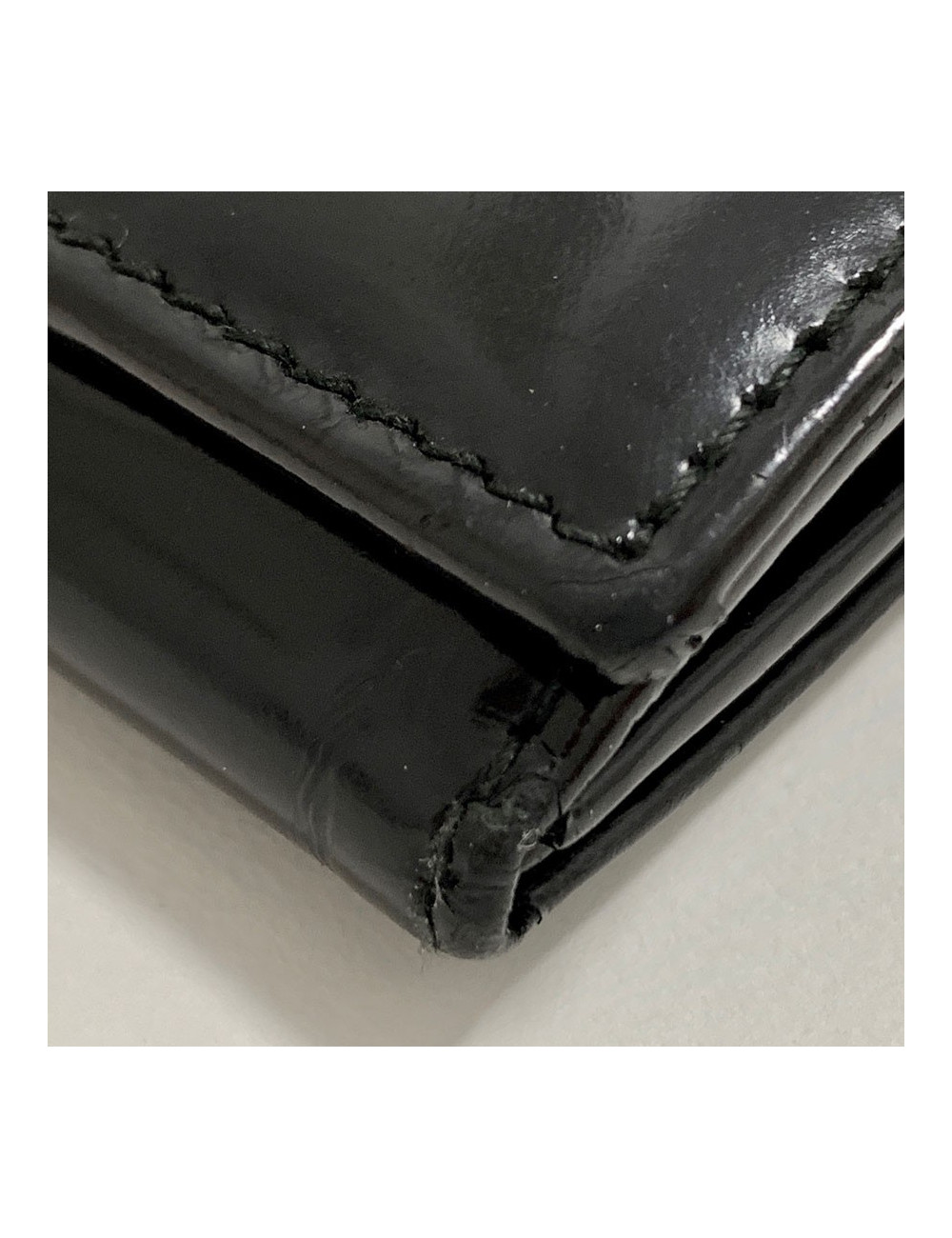 Portefeuille GUCCI cuir verni mat noir
