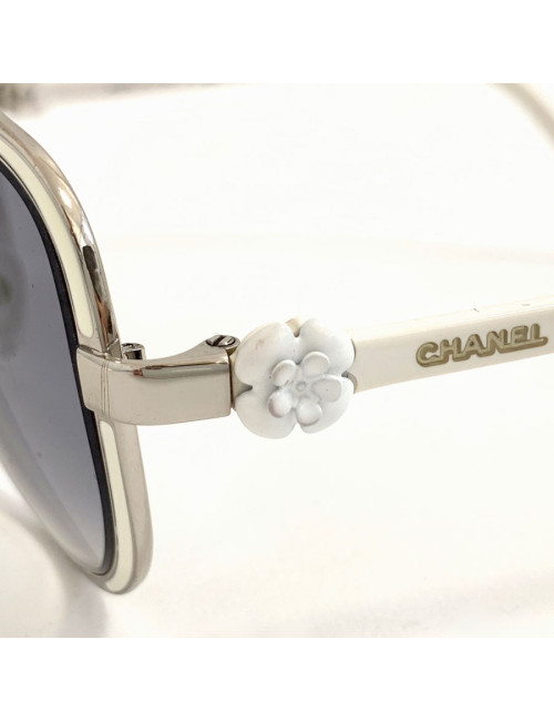 Lunettes de soleil CHANEL