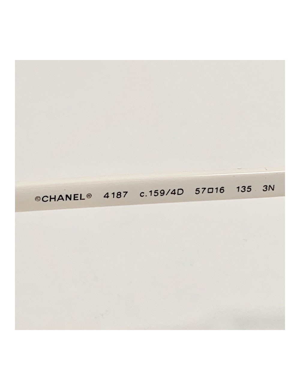 Lunettes de soleil CHANEL