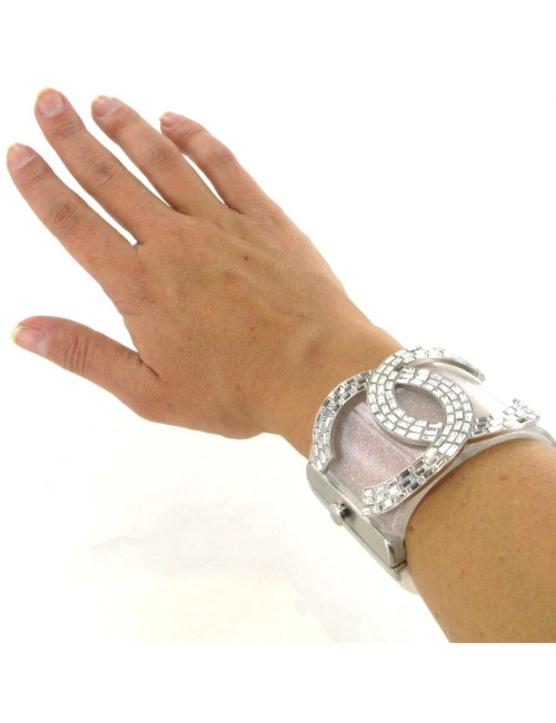 Manchette CHANEL en résine à paillettes argentées