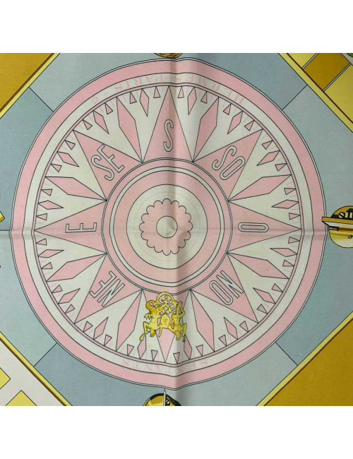 Carré HERMES Sextants rose pâle en soie