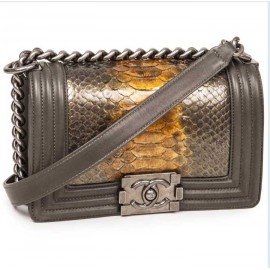 Chanel Boy bag in kaki leather and python 