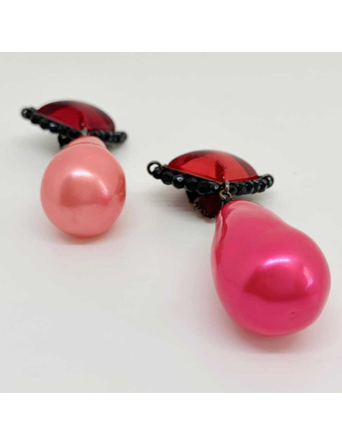 Boucles d'oreilles pendantes rose