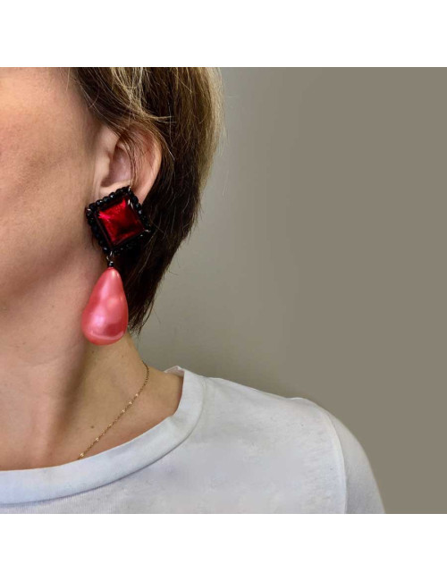 Boucles d'oreilles pendantes rose
