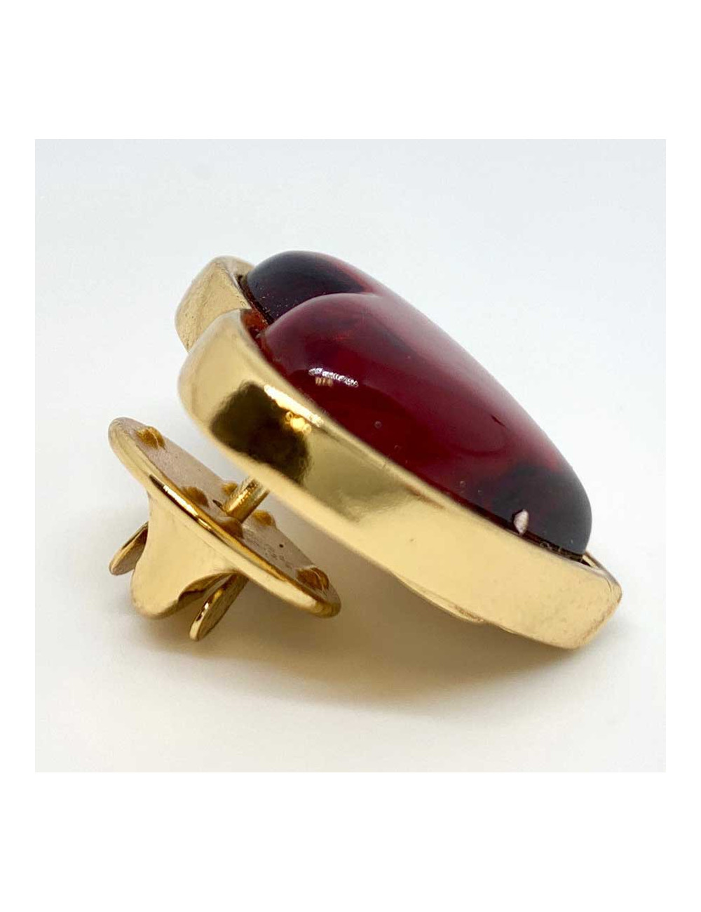 Pin's YSL SAINT LAURENT RUBIS