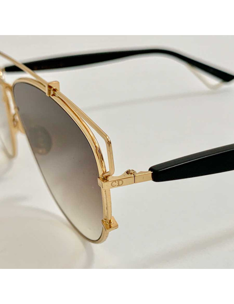 Lunettes de soleil DIOR