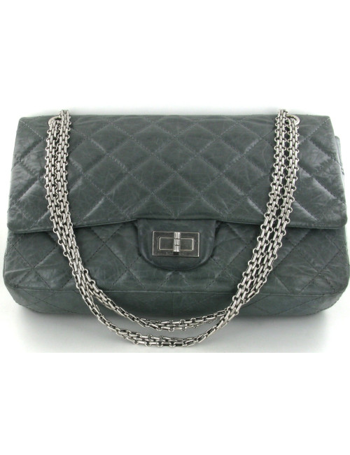 Sac 2.55 CHANEL en cuir de veau vieilli gris Collector