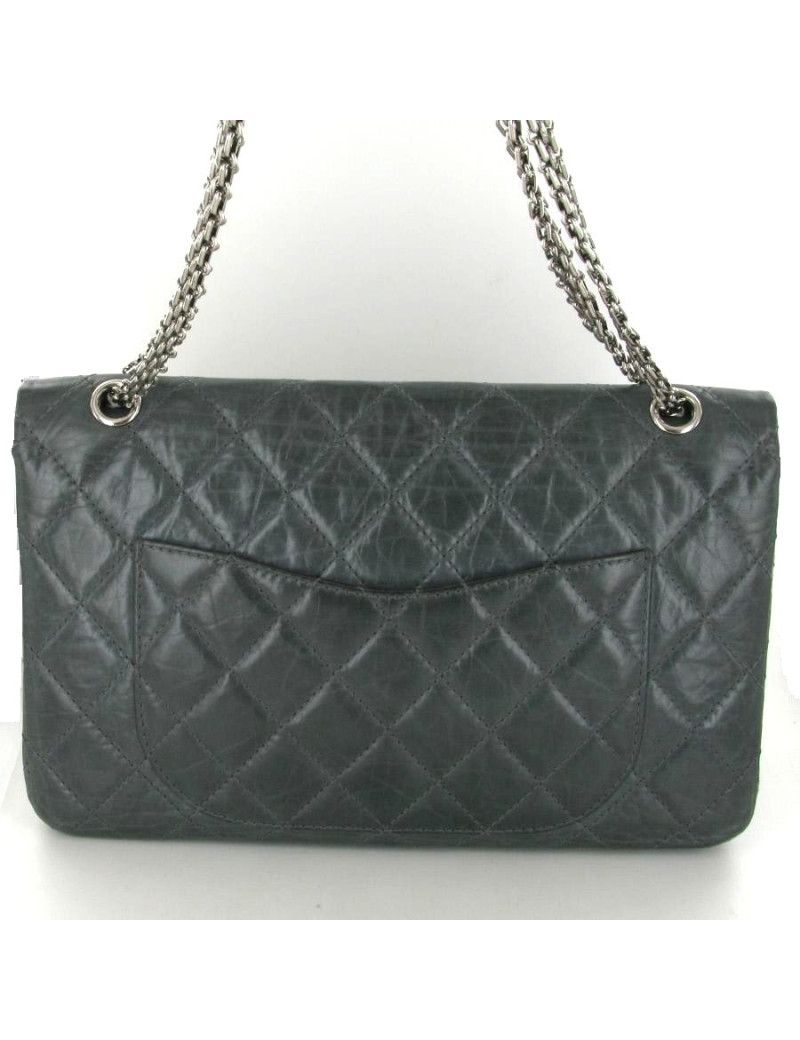 Sac 2.55 CHANEL en cuir de veau vieilli gris Collector