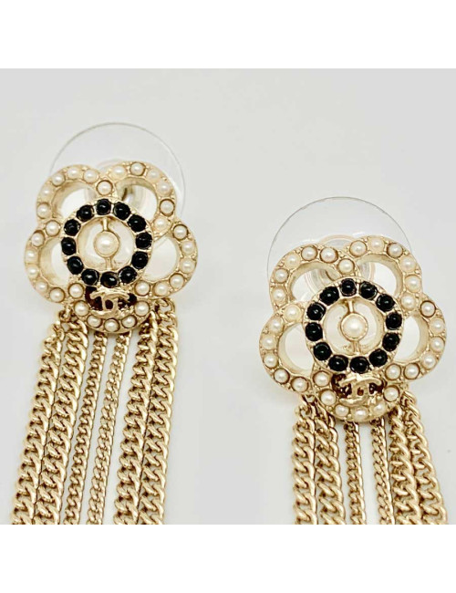 Chanel chain earring studs