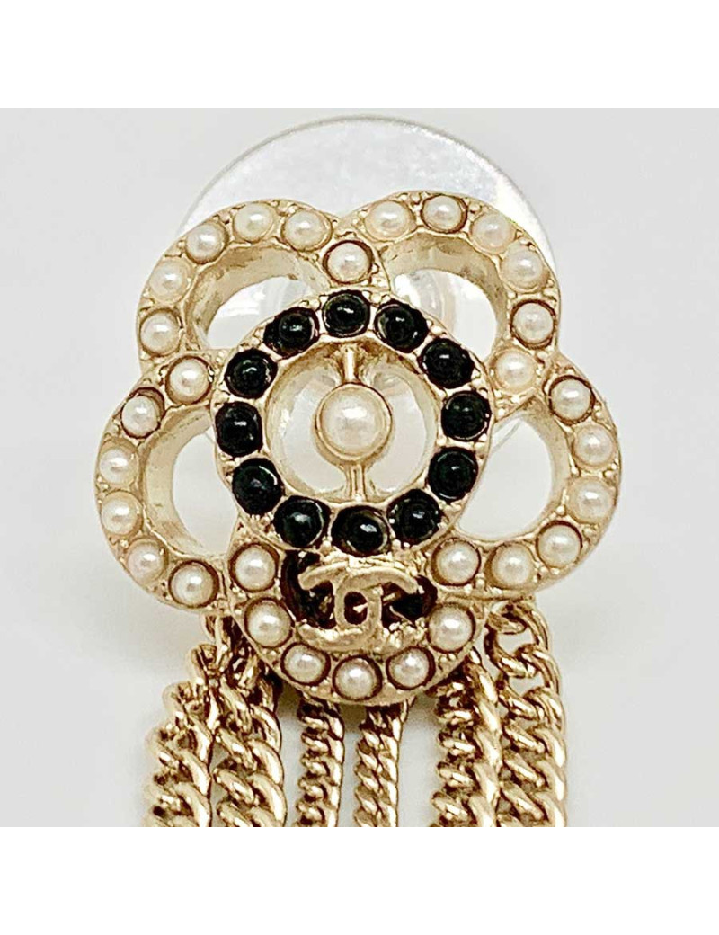 Chanel chain earring studs
