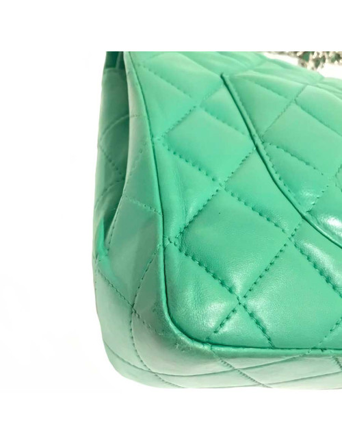 Sac CHANELl Jumbo cuir d'agneau vert anis