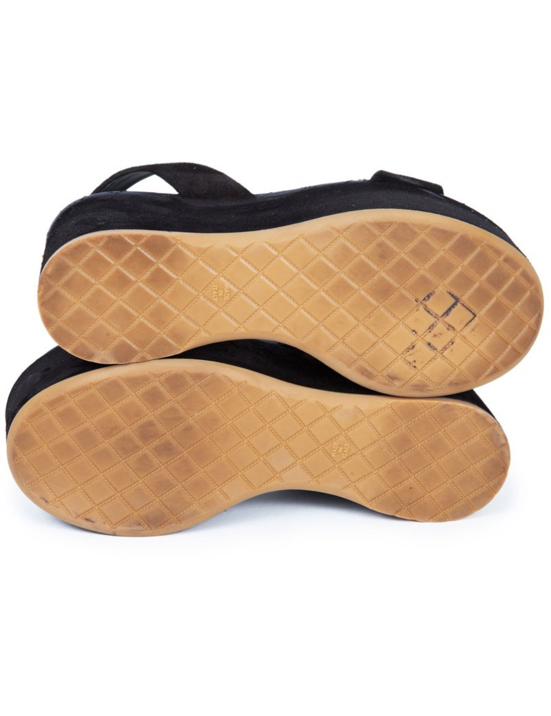 Sandales CHANEL T 36.5 veau velours noir