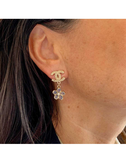 Boucles d'oreille CHANEL
