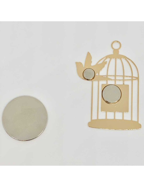 Pin s CHANEL Cage en métal doré or pâle