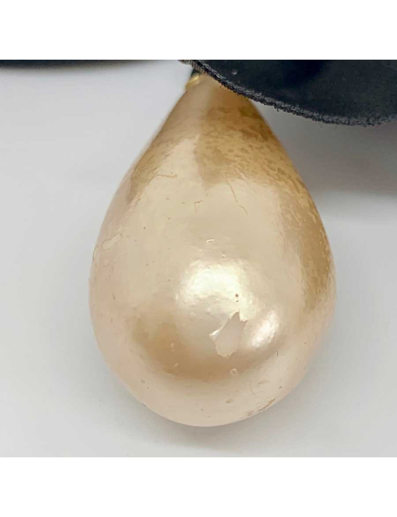 Boucle d'oreille clip perle pendante non signée