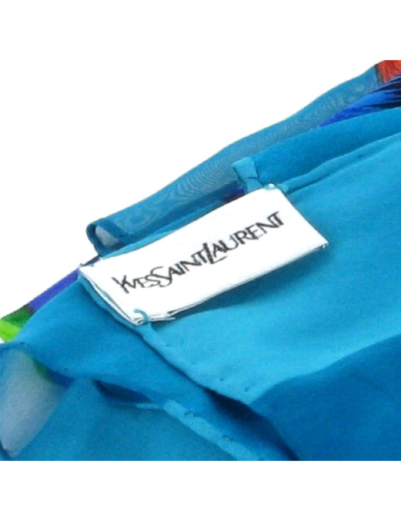 Foulard YVES SAINT LAURENT fleuri en soie