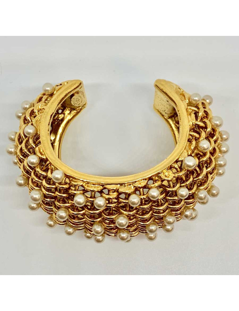 Manchette CHANEL grillage et perles nacrées