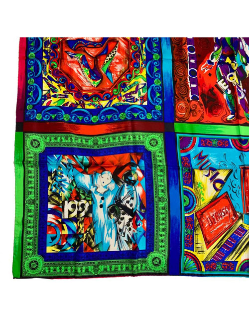 Grand foulard GIANNI VERSACE en soie multicolore