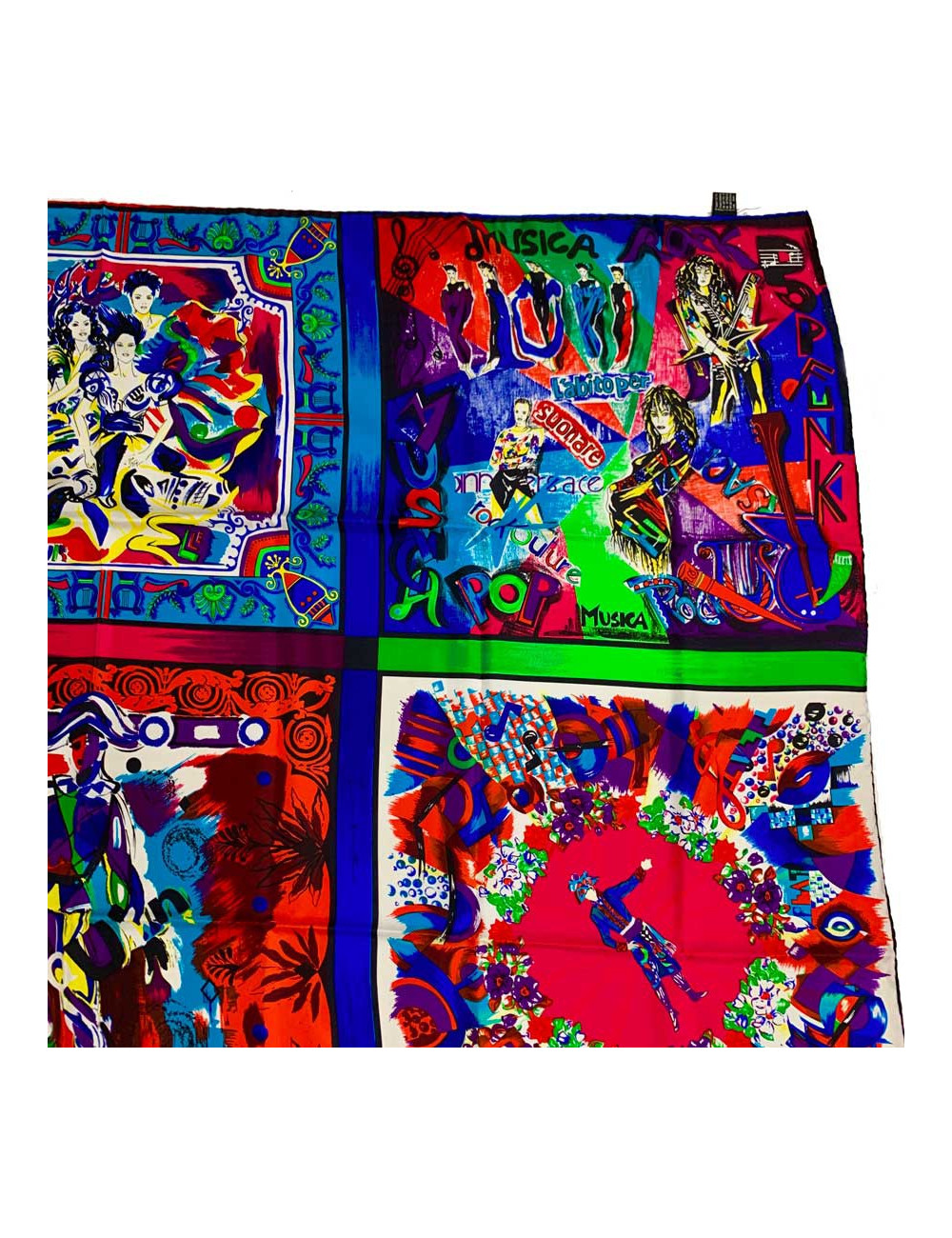 Grand foulard GIANNI VERSACE en soie multicolore