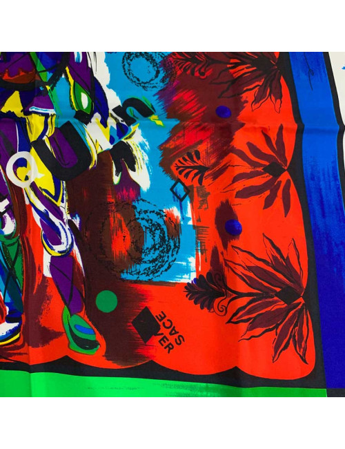 Grand foulard GIANNI VERSACE en soie multicolore