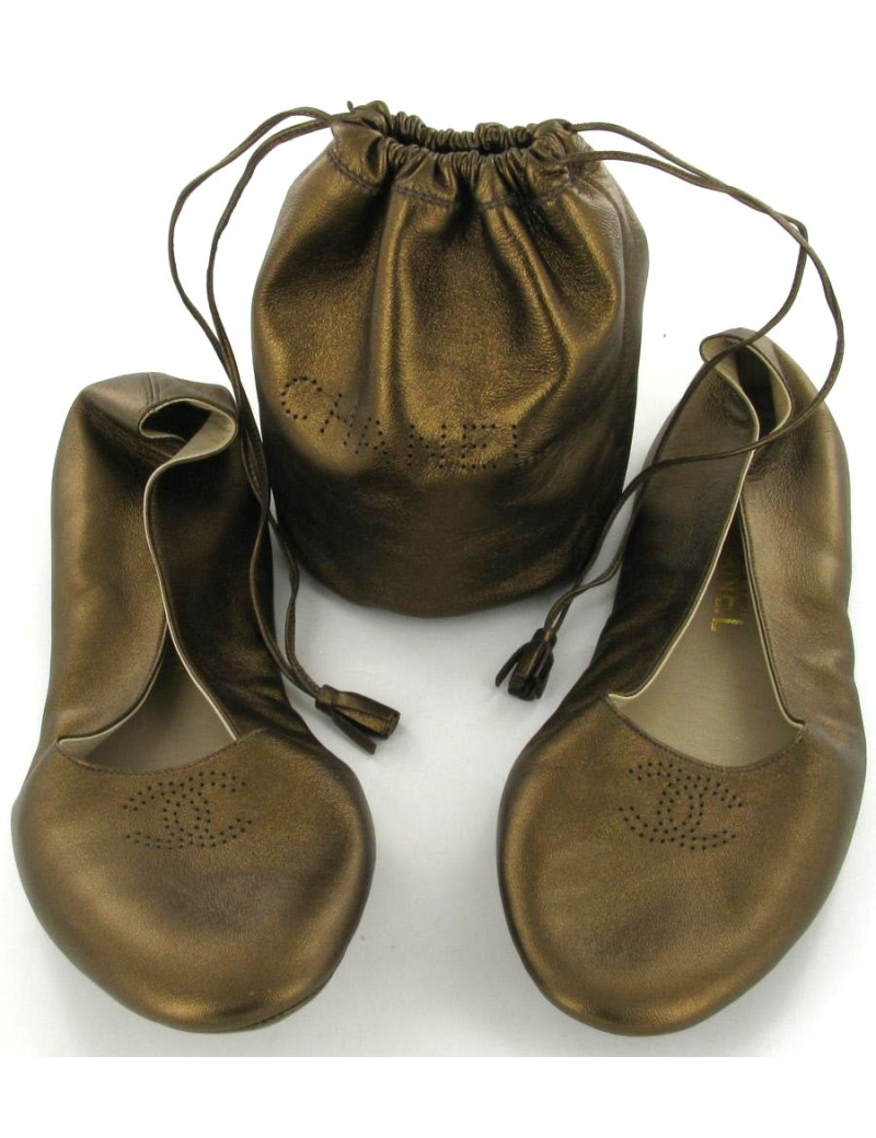 Ballerines-chaussons CHANEL en cuir bronze T 41 