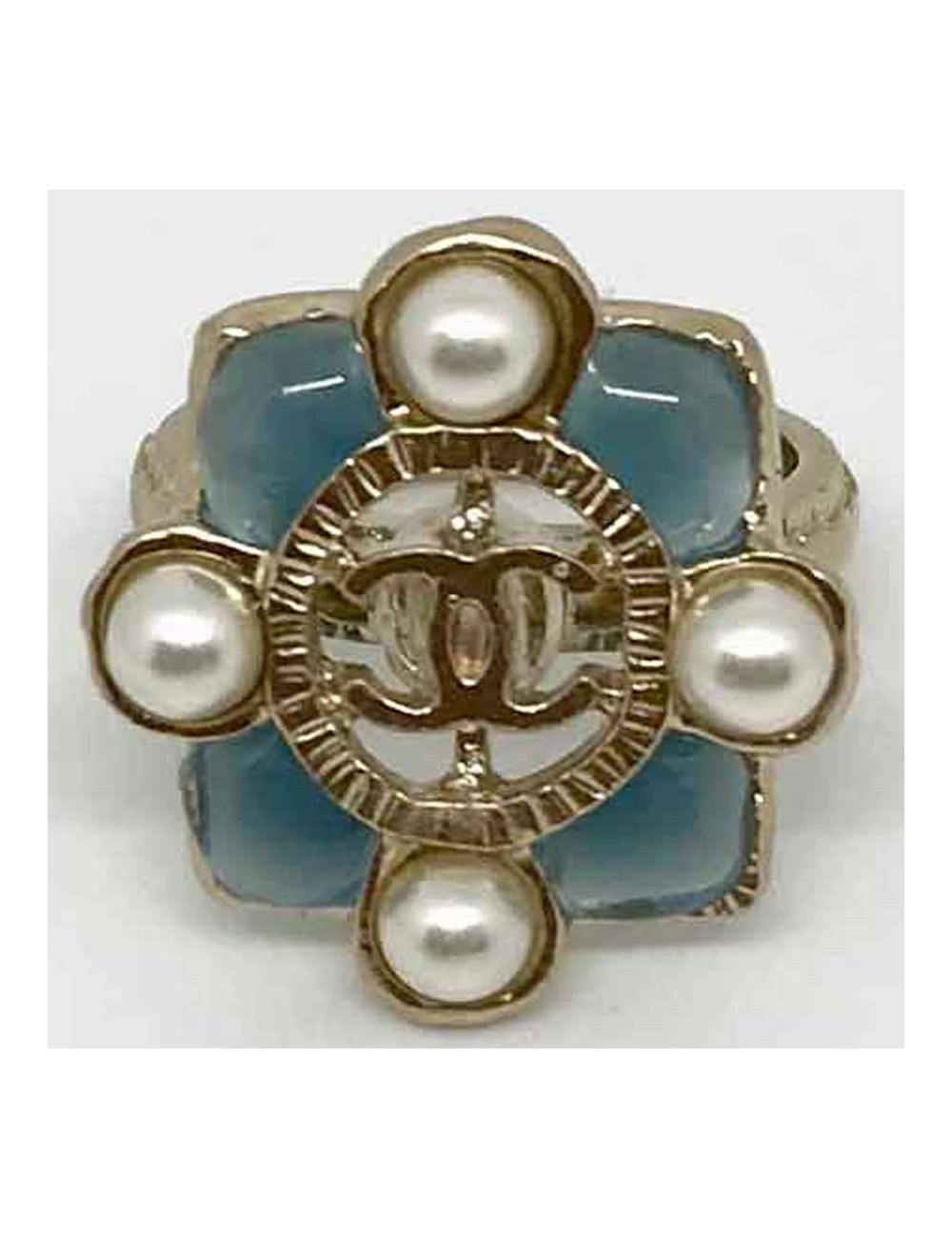 Bague CHANEL T52 en métal doré perles nacrées et bleues