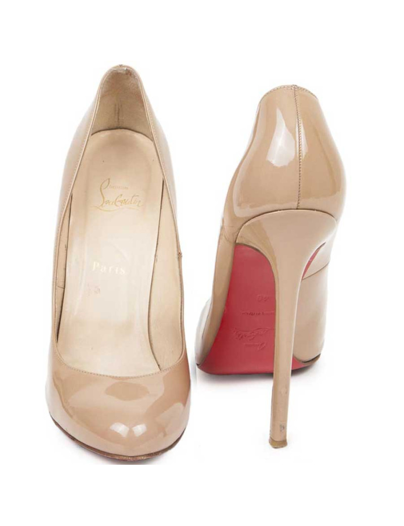 CHRISTIAN LOUBOUTIN pumps in beige patent leather size 40EU