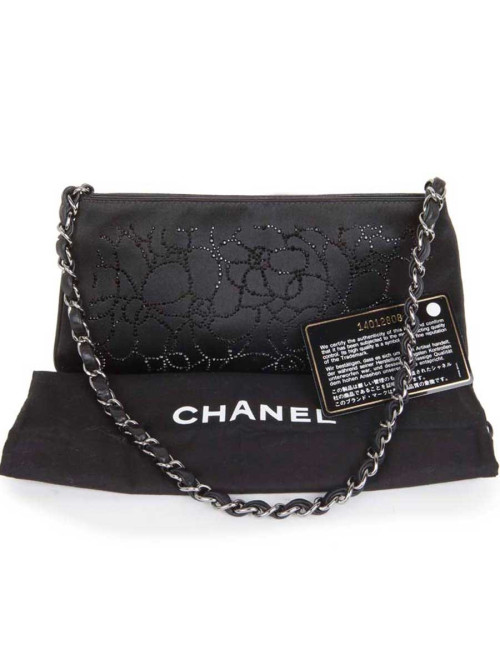 CHANEL evening clutch in black Duchess satin silk