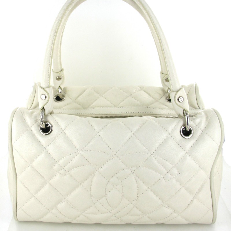 CHANEL Paris CC White Quilted Leather Bowler Women's Small Bag