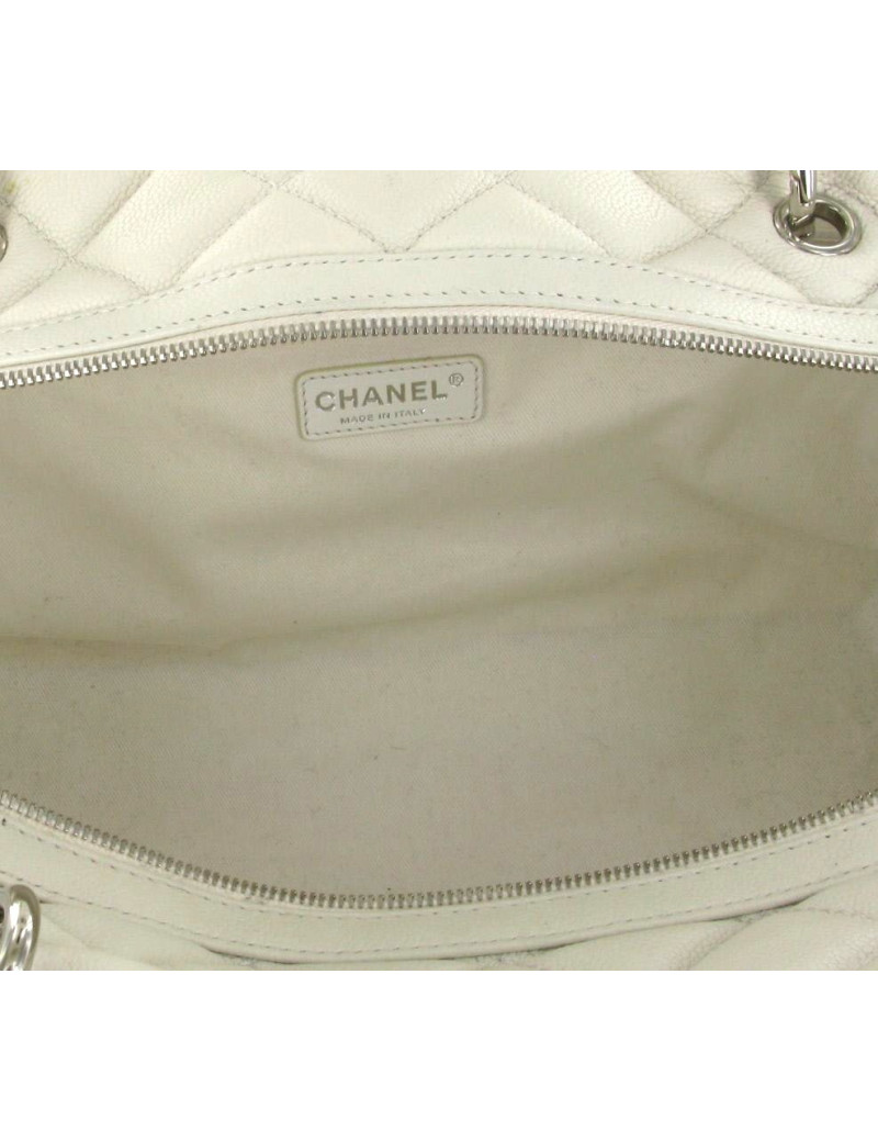 Sac CHANEL bowling en cuir matelassé blanc