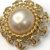 Broche Vintage Chanel grosse perle