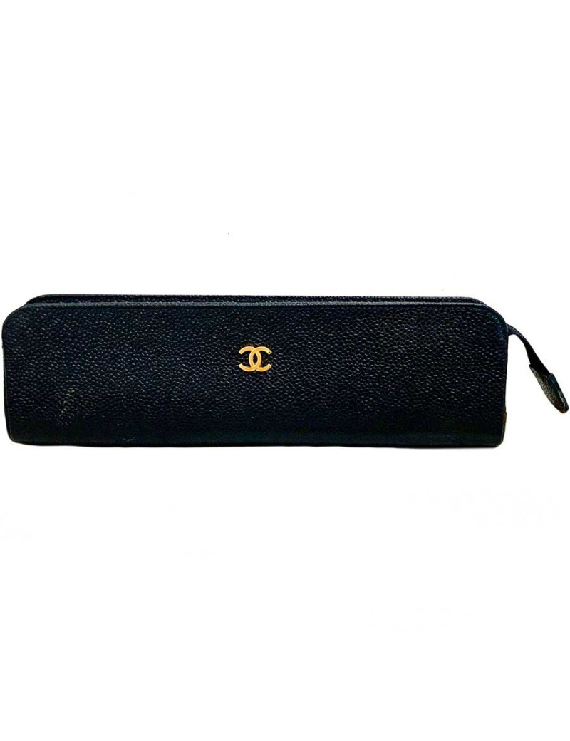 CHANEL black caviar leather case