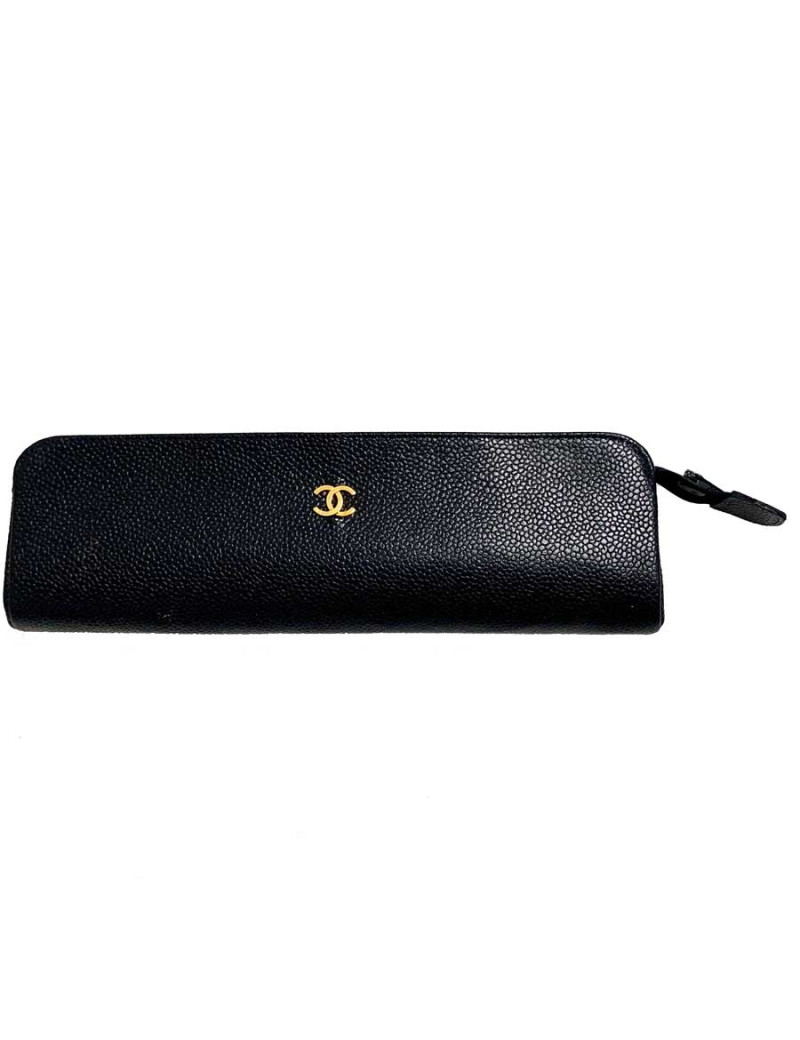 CHANEL black caviar leather case