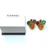 Boucles d'oreille clips CHANEL Couture pâte de verre
