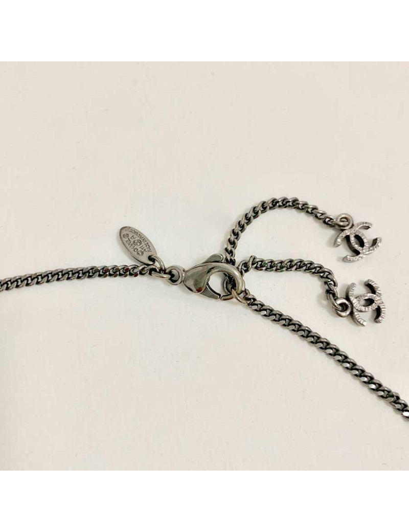 Collier camélias CHANEL