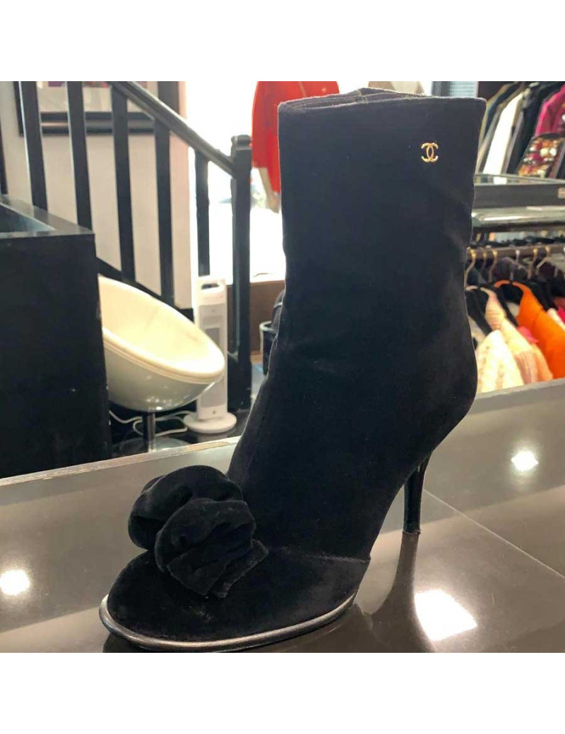 Bottines à talons CHANEL T39 veau velours noir