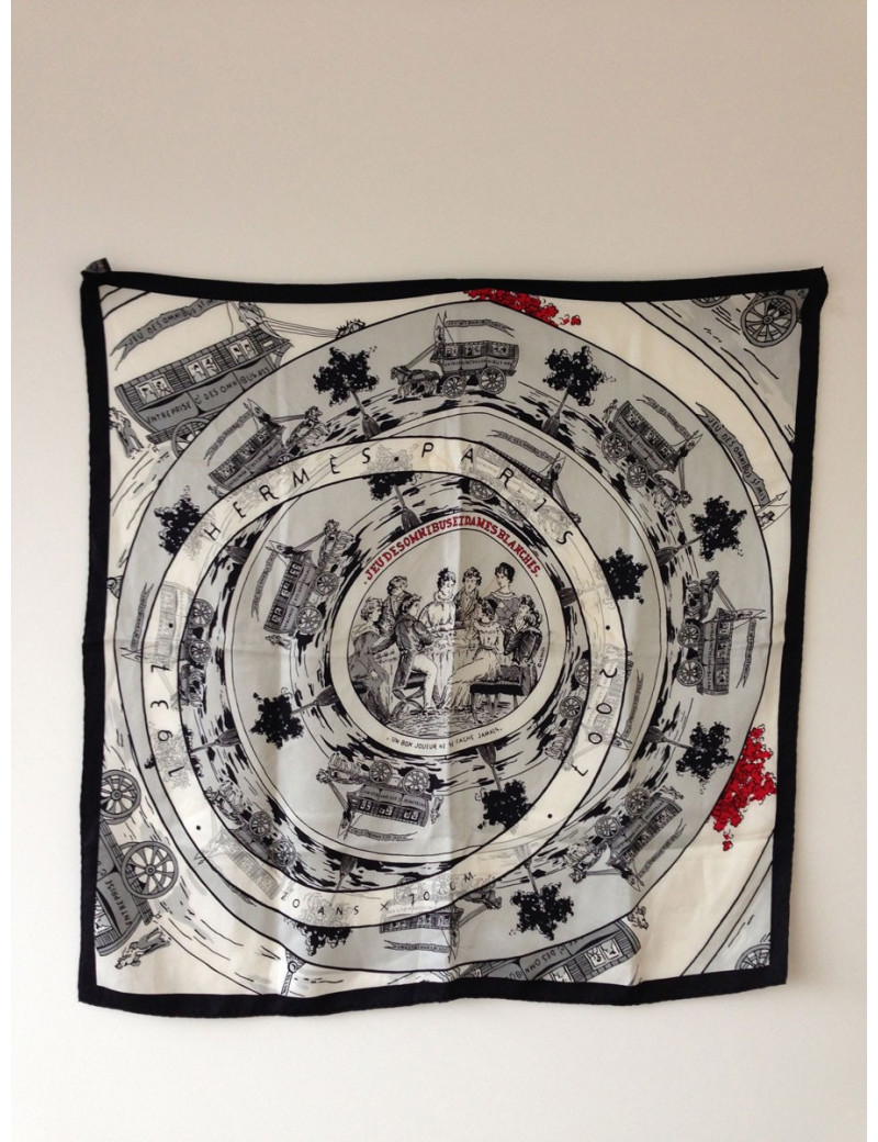 Petit foulard HERMÈS "Jeu des omnibus et dames blanches"