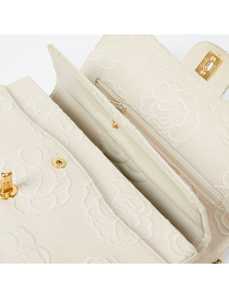  Sac CHANEL motifs camélias en toile beige