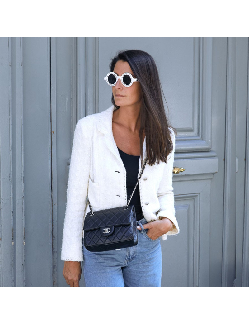 Mini sac CHANEL cuir lisse matelassé