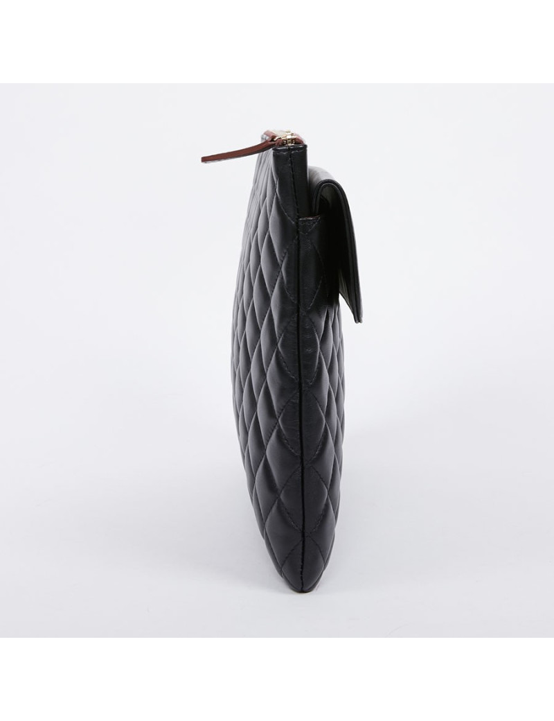 Grande pochette Chanel noire 